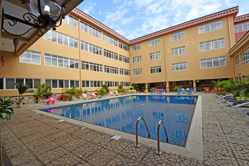 Imperial Golf View Hotel Entebbe Zewnętrze zdjęcie