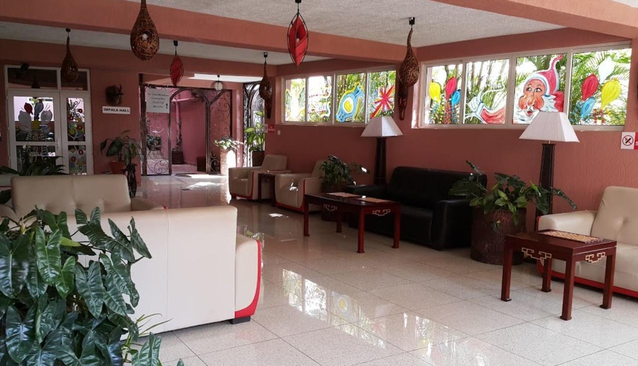 Imperial Golf View Hotel Entebbe Zewnętrze zdjęcie
