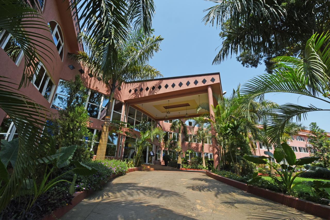 Imperial Golf View Hotel Entebbe Zewnętrze zdjęcie
